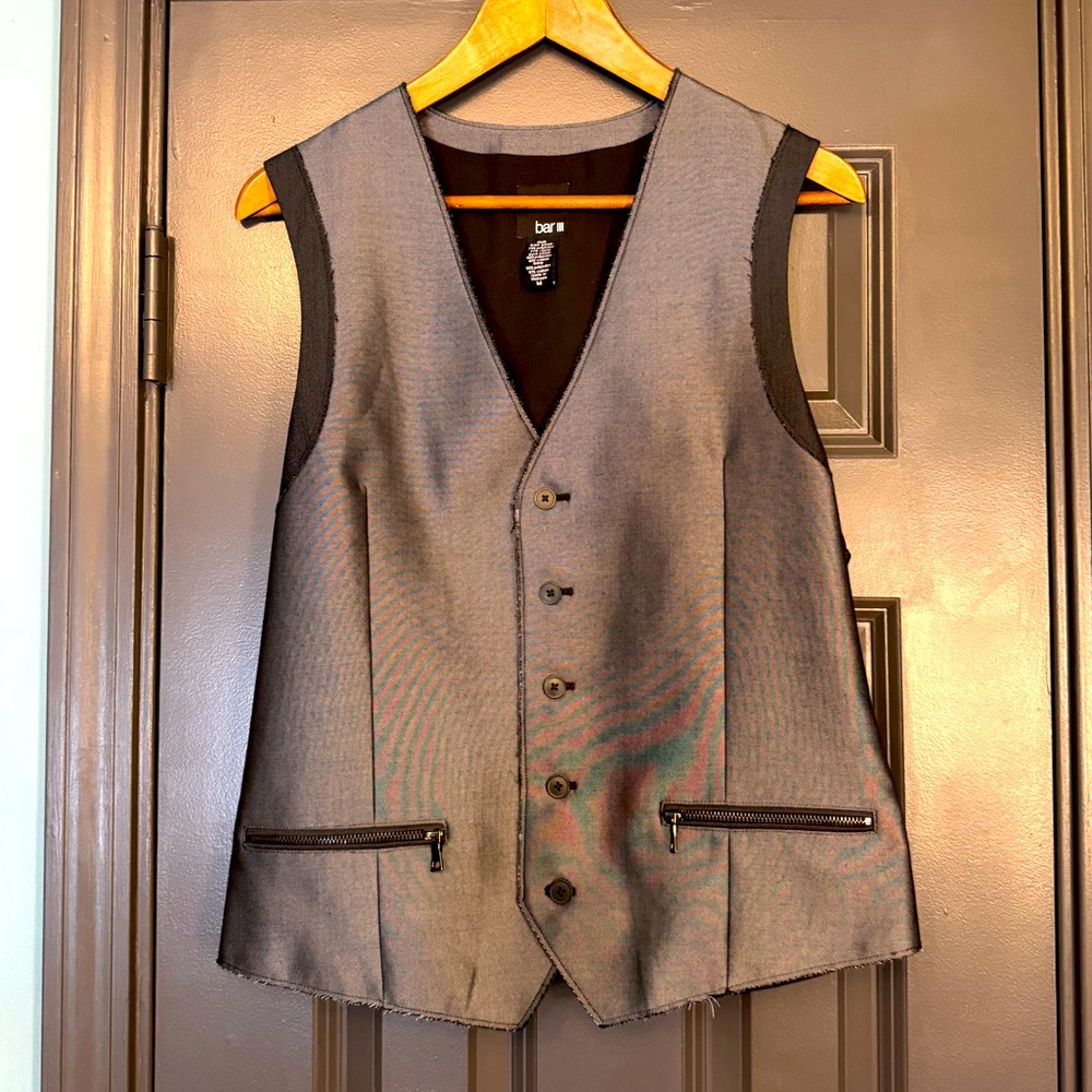 Bar III Modern Tuxedo Vest, Medium